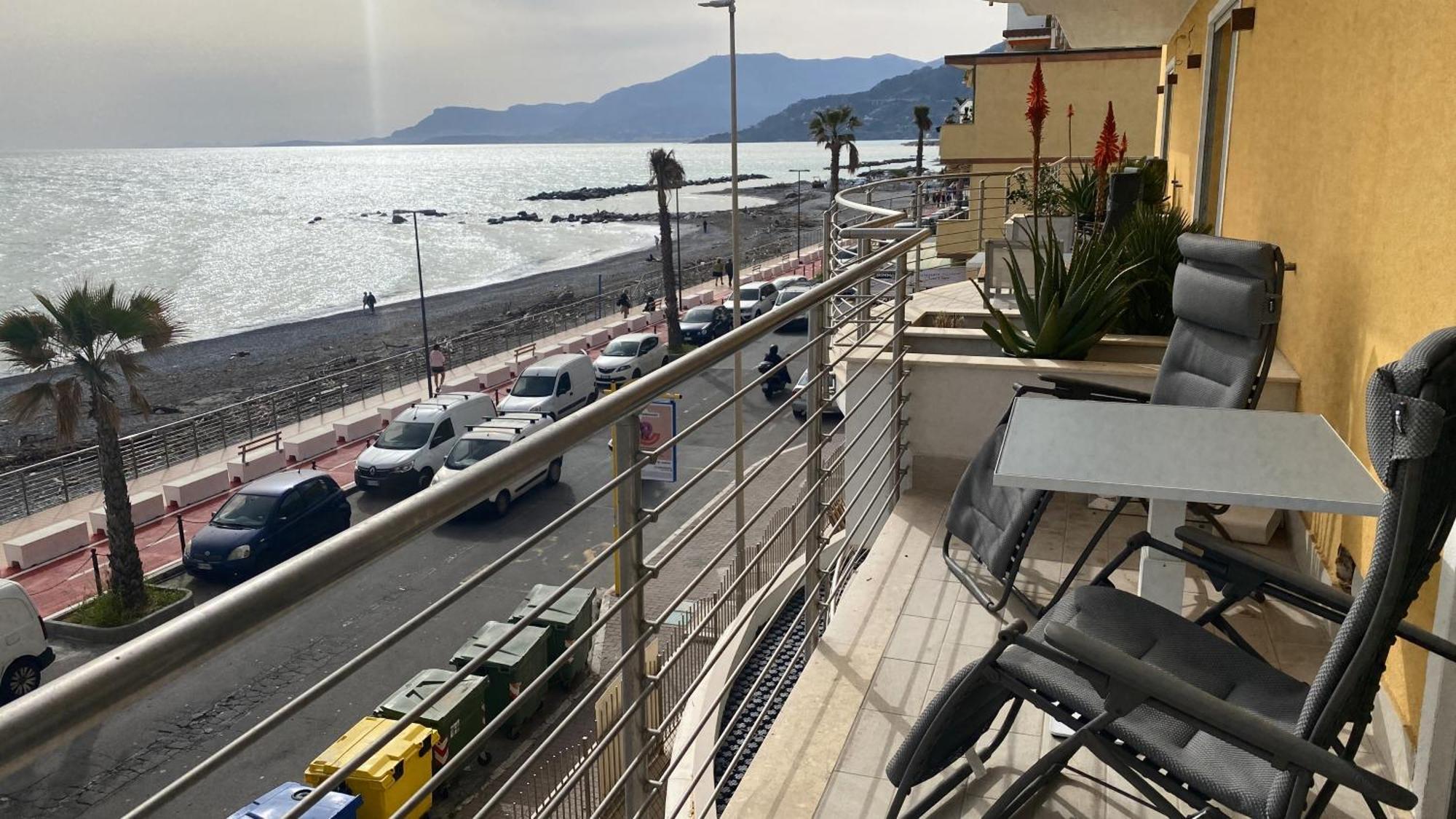 Mare Blu Leilighet Ventimiglia Eksteriør bilde