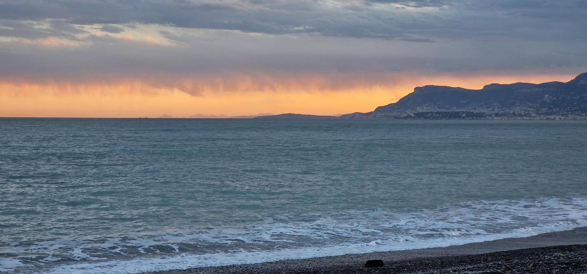 Mare Blu Leilighet Ventimiglia Eksteriør bilde